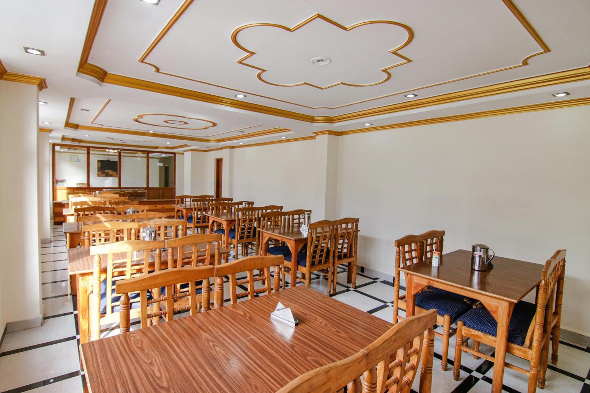 Fabhotel Prini Inn Manāli Zewnętrze zdjęcie