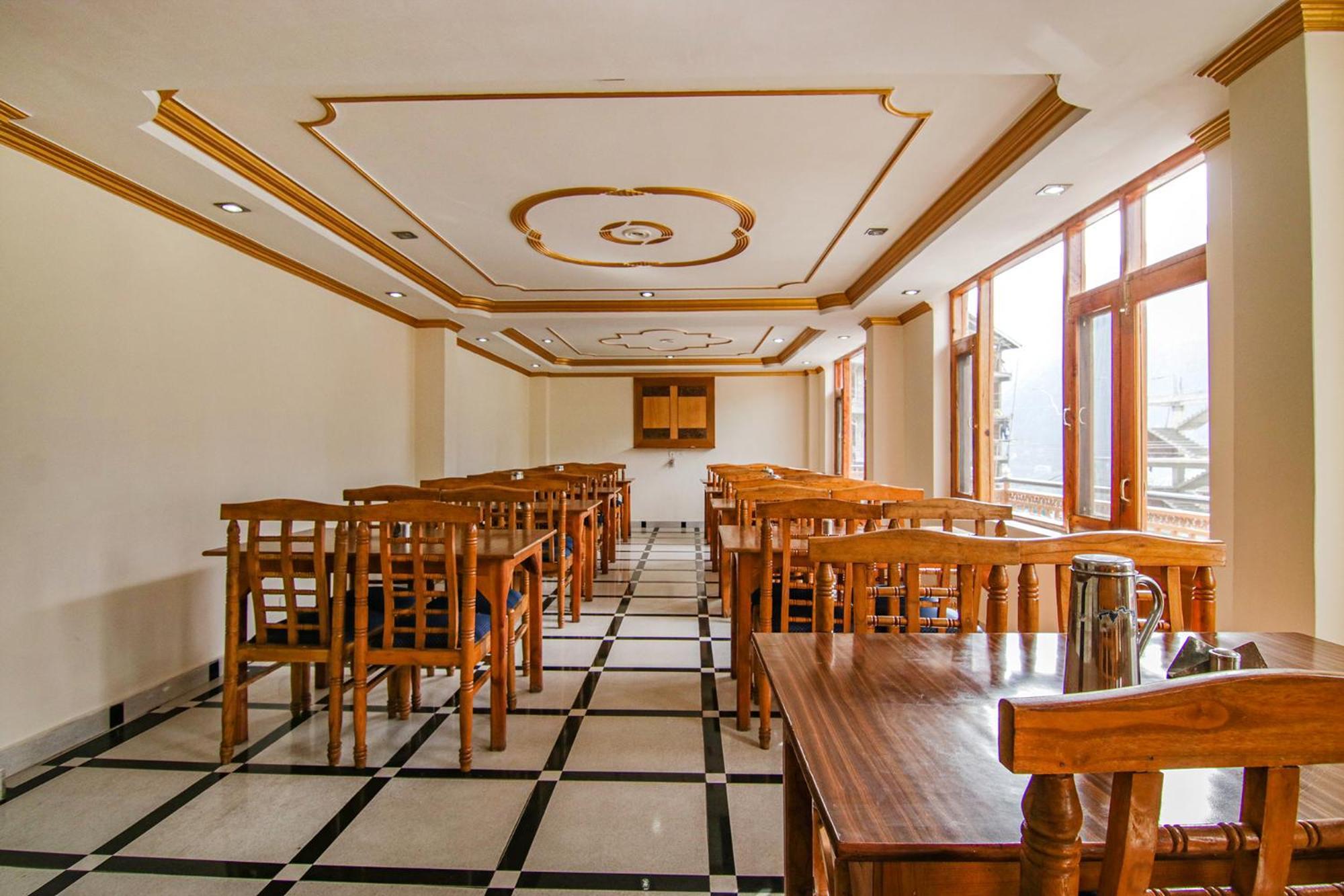 Fabhotel Prini Inn Manāli Zewnętrze zdjęcie
